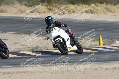 media/Nov-16-2025-Race Pace (Sun) [[8c5fa54630]]/Non Verified Riders (1st 20 Minutes)/2-Turn 10 (1010am)/